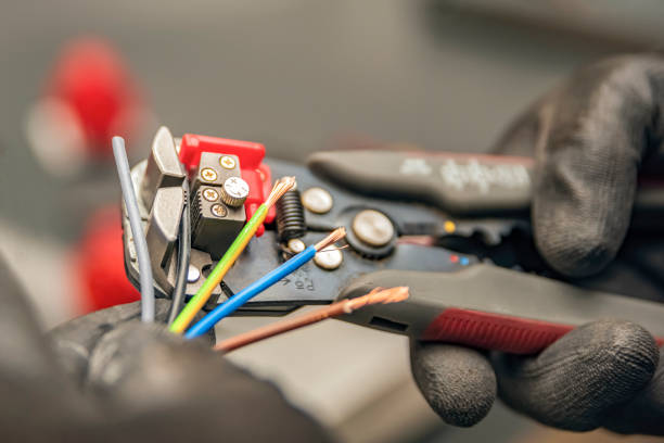 Best Emergency Electrical Repair  in Hurricane, UT